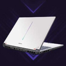 新品预售：七彩虹 隐星P16 Pro 16英寸游戏本电脑 酷睿i7HX RTX5070Ti显卡 240Hz