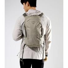 OSPREY 日光棕褐色混凝土 30升以下