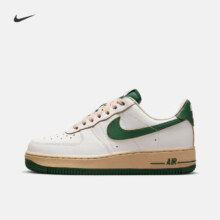 20点：耐克NIKE缓震板鞋女空军一号 AIR FORCE 1 运动鞋