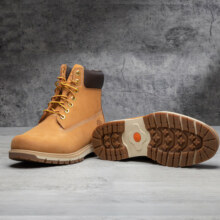 添柏岚（Timberland）官方男鞋 春夏户外防滑登山徒步鞋复古踢不烂高帮靴工装马丁靴子 A69BWEL8/店长推荐 (晒图退10) 40 245mm