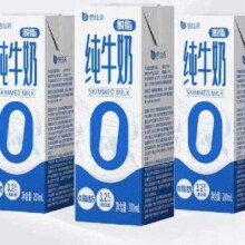 倍佳希 脱脂纯牛奶 200ml×18盒整箱
