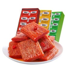 卫龙辣条亲嘴烧零食礼盒麻辣食品官方休闲小吃零食休闲小吃食品