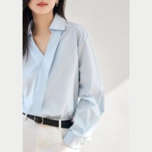 10点：对白 法式V女式长袖白衬衫