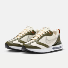 20点：耐克 女子休闲WMNS AIR MAX DAWN运动鞋