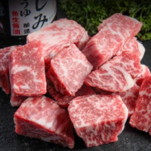 7号0点：本来样子 澳洲进口和牛雪花牛肉 牛肉粒 不规则 400g 1包