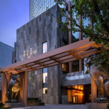 瑰丽酒店3店1晚套房通兑，三亚北京广州等目的地4399元/晚