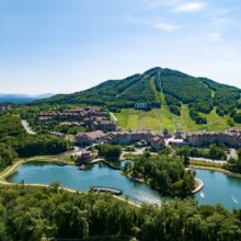 13日20点：万达 长白山 10店3晚含夏季权益+酒店下午茶/万咖啡919元