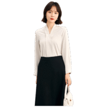 伯德小姐杏色衬衫v领职业装女西装内搭上衣正装面试通勤日常上班雪纺衬衣74.5元（需领券）