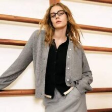 Gap 女装纯羊毛V领针织开衫 638266新低73.77元包邮
