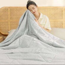 现在预约收藏20点价更低！！京东京造缎彩色织夏凉被 空调被子A类纤维被2x2.3m晨雾灰64.5元（plus会员+国补+优惠券+凑单后到手更低）