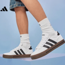 adidas阿迪达斯 DAILY 4.0复古百搭休闲板鞋￥175.00 3.2折