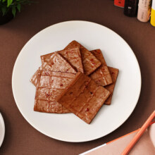 周黑鸭（ZHOUHEIYA）【选6盒】锁鲜星享气调盒装甜辣鸭锁骨鸭翅 新鲜卤味武汉特产 【经典甜辣】卤豆干香干150g33.9元 (券后省20,月销1w+)