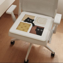 京喜自营 卡通座椅垫 40*40cm 黑猫玩乐1.05元包邮