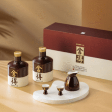 沱牌旗下高端！舍得 品味舍得 52度浓香型白酒600ml*2瓶礼盒装 送米兰小酒100ml*4￥800.00 比上一次爆料降低 ￥8.6