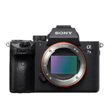 PLUS会员、国补：索尼（SONY）微单相机全画幅 Alpha 7 III 机身（a7M3/A73/ILCE-7M3）约2420万有效像素5轴防抖7593.91元