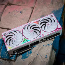 七彩虹 COLORFUL iGame RTX 5060Ti Ultra W OC 8G 游戏显卡3699元