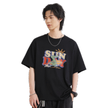 真维斯 夏季情侣装男女同款可爱印花浪漫假日宽松圆领短袖t恤36元