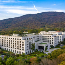 南京东郊国宾馆2晚连住套餐含景点游览1299元