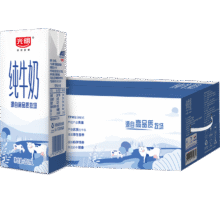 PLUS95折：光明 纯牛奶200ml*24盒 早餐奶营养奶家庭分享装送礼佳品77.74元（合38.87元/件）
