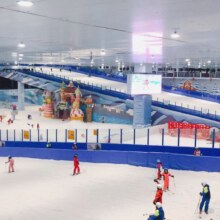 【暑期】昆明热雪奇迹-【双人票】夜场不限时滑雪票（滑雪+娱雪通玩+滑雪装备）269元
