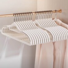 再降价微信小程序：衣架  防滑无痕双位款 20个 *27.52元（合3.76元/件  需凑单）