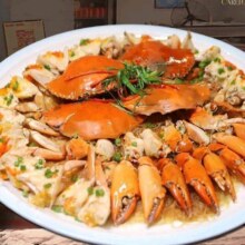美团：时令为鲜 红膏蟹2选1+鳗鱼(含主食/茶水)原价452元，现价59.9元
