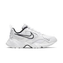 plus会员：耐克NIKE 女士AIR HEIGHTS运动老爹鞋222.1元、包邮