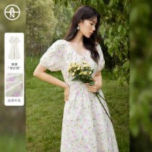 【AN大码系列】夏装清新碎花V领泡泡袖女式短袖连衣裙139元