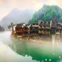 美团【酒店4晚+景点门票】张家界国家森林公园+张家界天门山+金鞭溪峡谷+百龙天梯+袁家界+黄石寨原价3853元 现价990