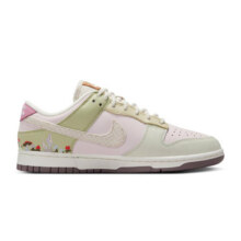 NIKE耐克女子W NIKE DUNK LOW LX运动休闲鞋IB8876-661493.84元