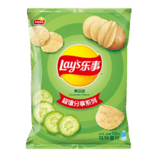 乐事（Lay's） 薯片休闲零食膨化食品 135克袋装 大包装零食 多种混合口味 黄瓜味82.8元（需领券，合6.90元/件）