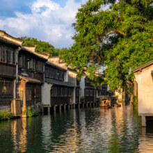 【年中特惠】乌镇西栅景区内民宿/酒店2天1晚通兑双人套餐549元（需领券）