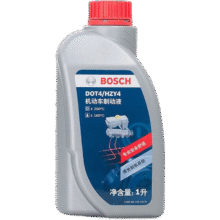 博世原装 刹车油/汽车制动液/离合器油/适配 DOT4通用标准型 1L装 适合全部车型直接下单即可20.95元（需领券）