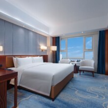 美团 长沙中维神农大酒店2晚+2小自助早餐原价2396元现价699元