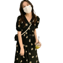 泡泡袖裙子女夏季2025高级感减龄收腰连衣裙时尚度假风a字裙87元