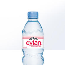evian 高端纯净水矿泉水330ml*24小瓶整箱69元