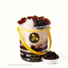 甜啦啦鲜果茶 一桶全家福9元