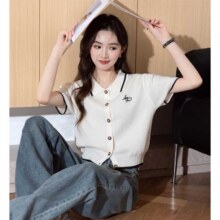 唐狮 2025夏季女学院风撞色边翻领设计小刺绣开衫短袖79元