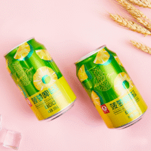 限地区：珠江 菠萝啤味饮料 330ml*12罐 果啤13.5元（需88VIP全能卡，+0.4元淘金币，需领券）