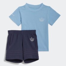 10点：adidas 男中小童短袖套装59元