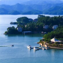 美团 千岛湖开元度假村2大1小2晚湖景房含早+汽车小镇+萌宠乐园原价5154.03元现883（合294/人）