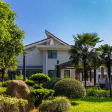 杭州陆羽君澜度假酒店标准房1晚周边游度假套餐 含双早399元起/晚
