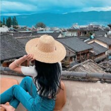 大理2日精品游 -2人起订 精华景区-吉普车网红旅拍-双廊古镇-洱海金梭岛（往返摆渡船）+圣托里尼-188元
