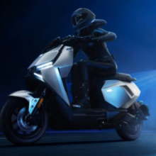 15日0点、PLUS：小牛 电动摩托车 FX Sport ABS版6499元
