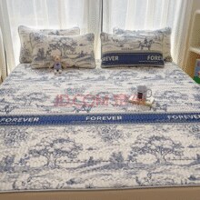 源织味 A类加倍冰丝乳胶凉席三件套 玫瑰骑士 150cm*200cm￥79.00