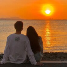 美团 大连双人自由行【夫妻专线】全程4钻酒店+莲花山+最美太阳沟+旅顺金石滩+黄金海岸+体验赶海，拍美照原价2237元，现价1250元