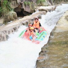 美团  越龙山大峡谷漂流-【双人票】门票188元