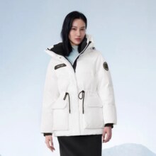波司登 女士极寒鹅绒羽绒服651.63元+74.97元淘金币