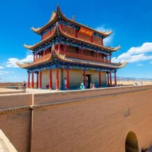 美团 【河西走廊纯玩10人小团】敦煌+嘉峪关+张掖丹霞日落3日游 +赠送敦煌博物馆讲解+又见敦煌立减30原价3132.8元，现价999