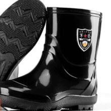 小程序：男士雨鞋 成人塑胶雨鞋低帮短筒雨靴 JD-999 单层7.95元（需领券）